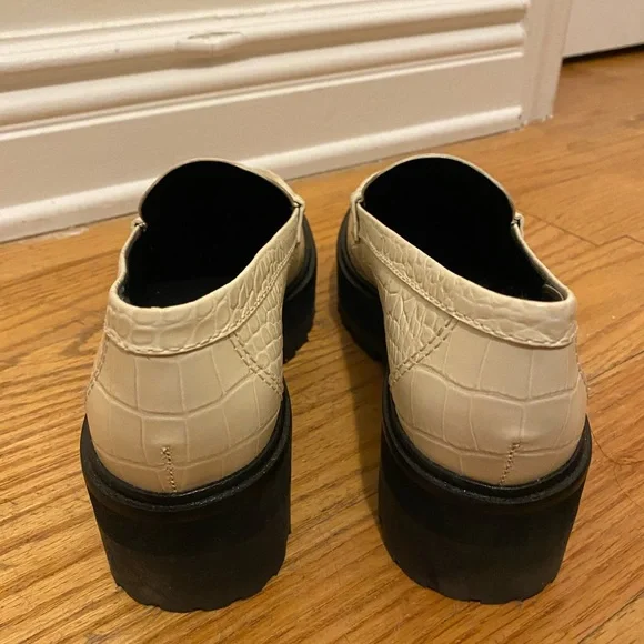 REFORMATION AGNES CROC CHUNKY LOAFER - Picture 6 of 7